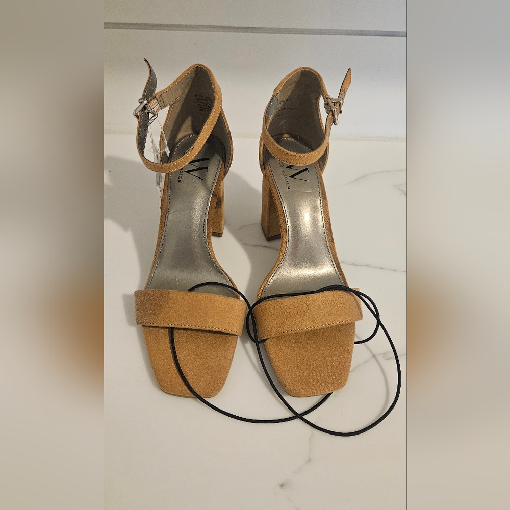 Worthington Tan Suede Block Heel Sandals